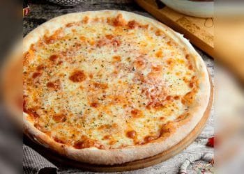 Pizza Quatro Queijos