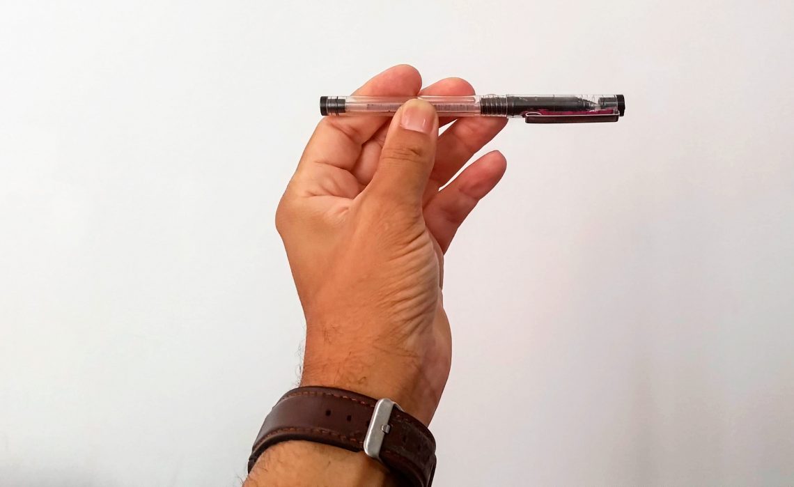 Depois de mais de 4 Décadas Tentanto, Finalmente Esvaziei uma Caneta!