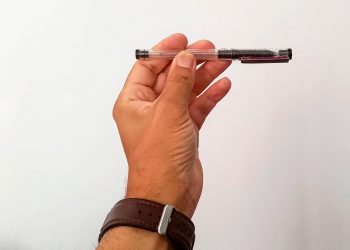 Depois de mais de 4 Décadas Tentanto, Finalmente Esvaziei uma Caneta!