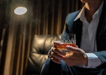 Não se Apaixone por Pessoas como Eu